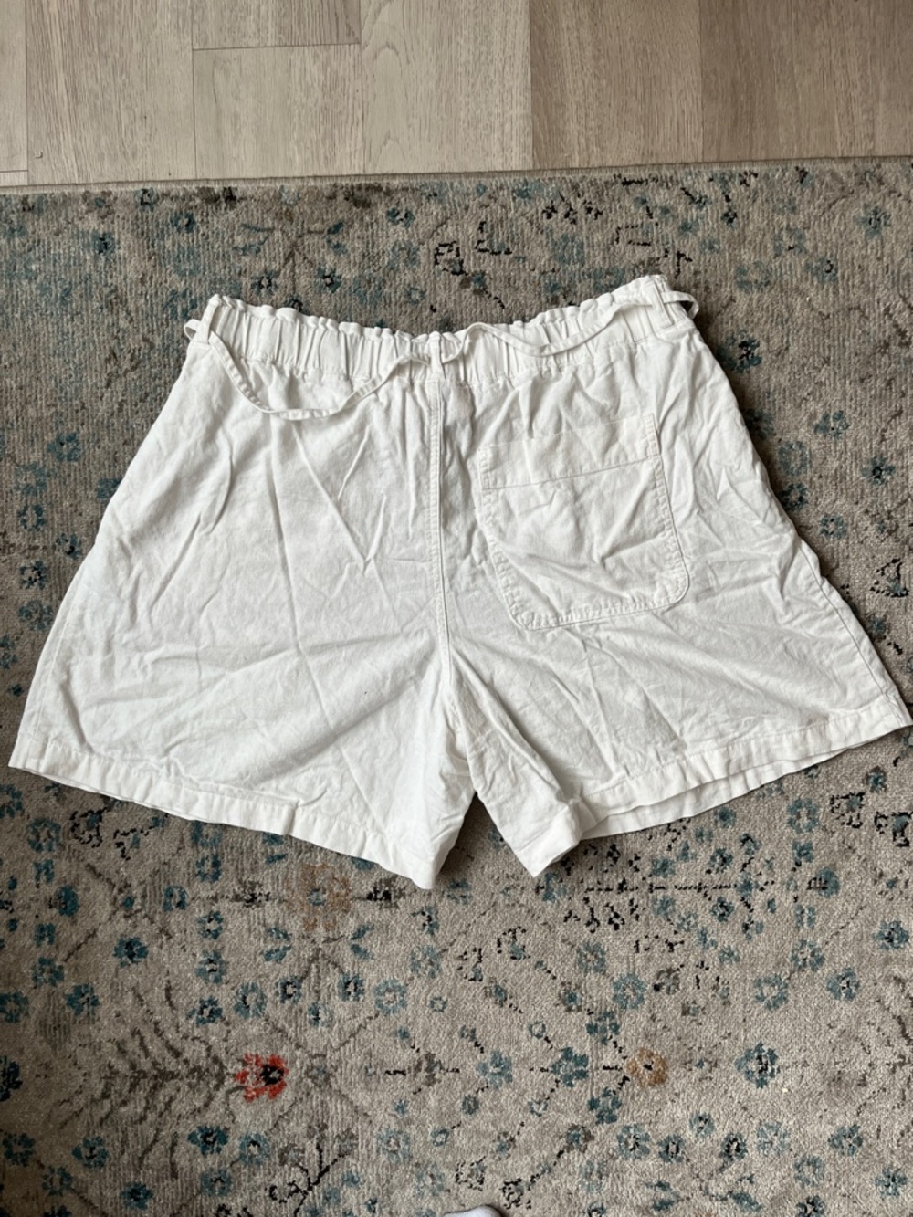 Universal Thread White High-Waist Drawstring Shorts - Picture 2 of 4